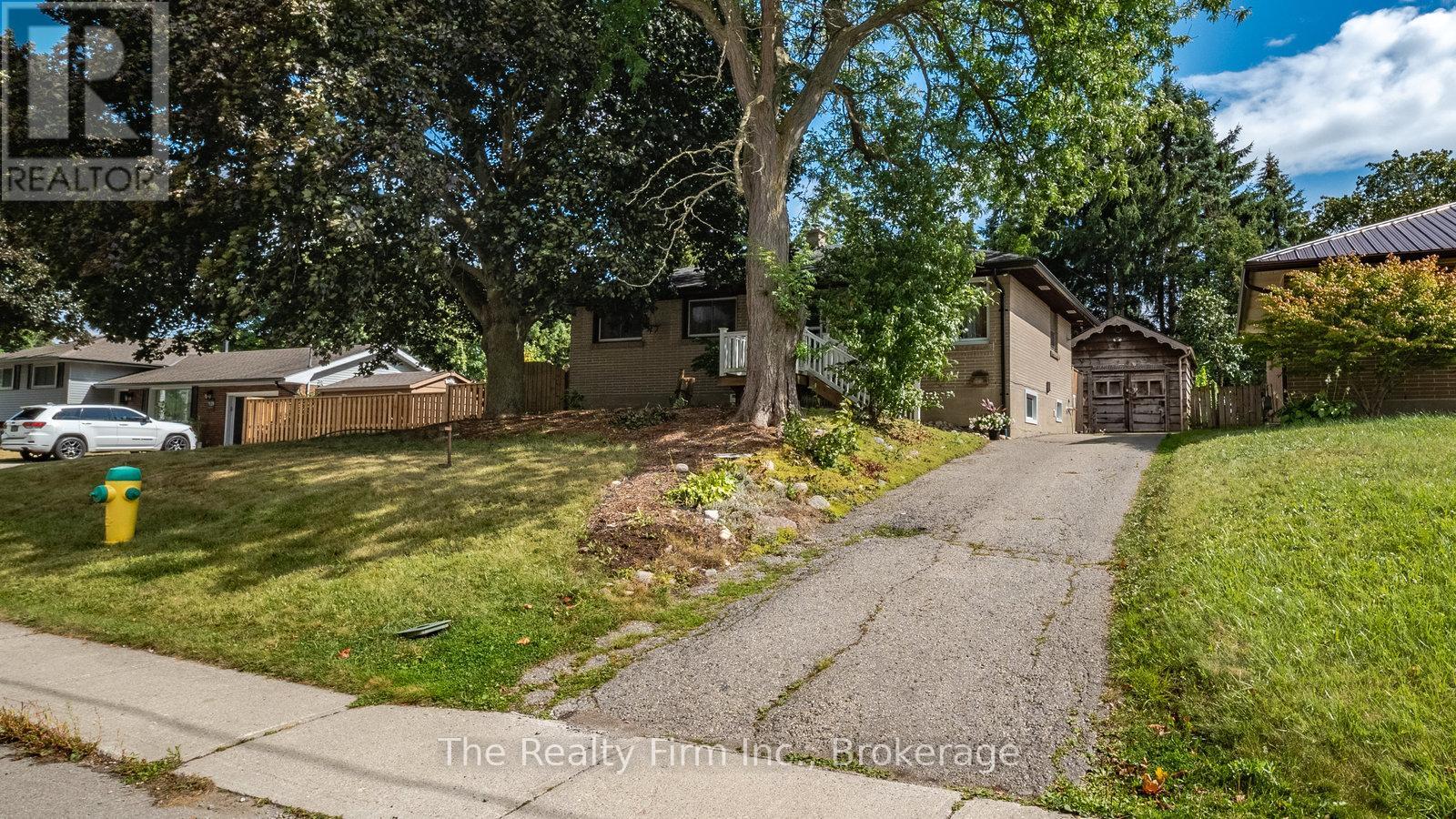 912 Alice Street, Woodstock (Woodstock - South), Ontario  N4S 2J6 - Photo 39 - X12970890