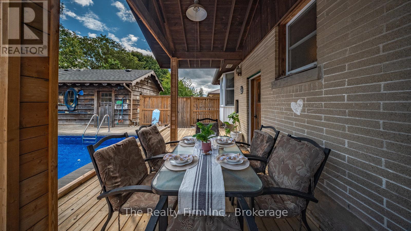 912 Alice Street, Woodstock (Woodstock - South), Ontario  N4S 2J6 - Photo 8 - X12970890