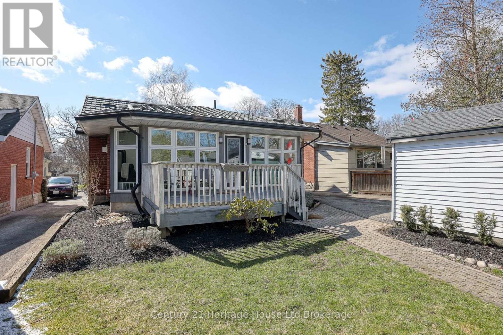 258 Graham Street, Woodstock (Woodstock - North), Ontario  N4S 6K7 - Photo 19 - X12971098