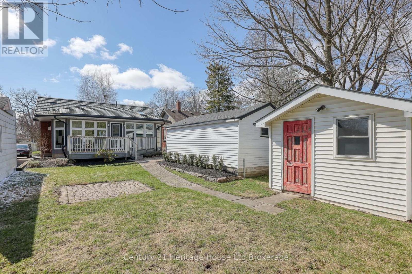 258 Graham Street, Woodstock (Woodstock - North), Ontario  N4S 6K7 - Photo 21 - X12971098