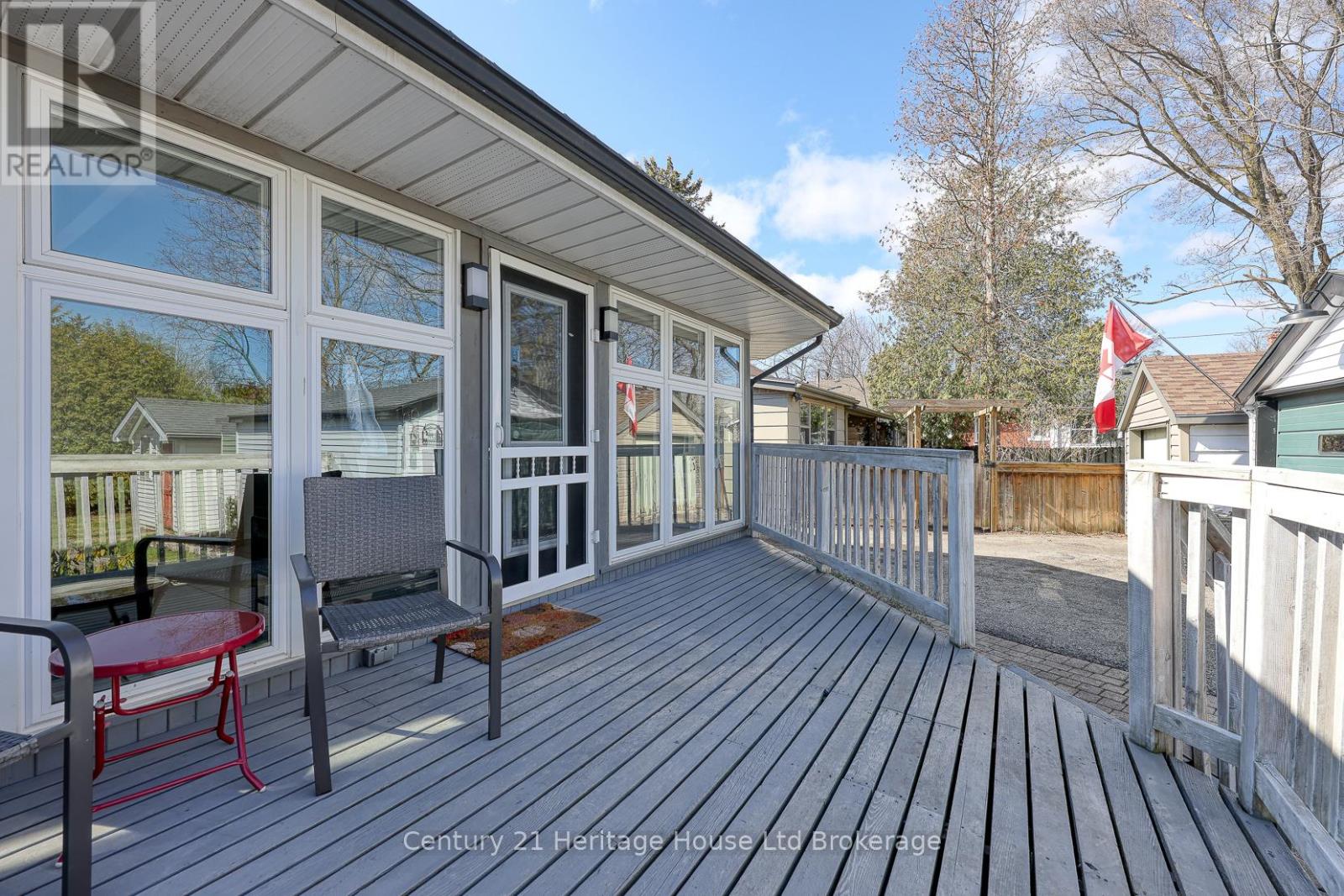 258 Graham Street, Woodstock (Woodstock - North), Ontario  N4S 6K7 - Photo 23 - X12971098