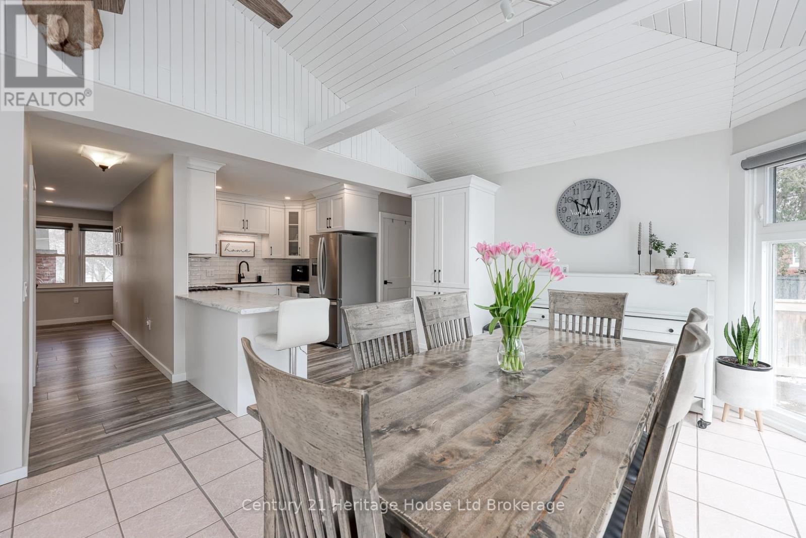 258 Graham Street, Woodstock (Woodstock - North), Ontario  N4S 6K7 - Photo 7 - X12971098