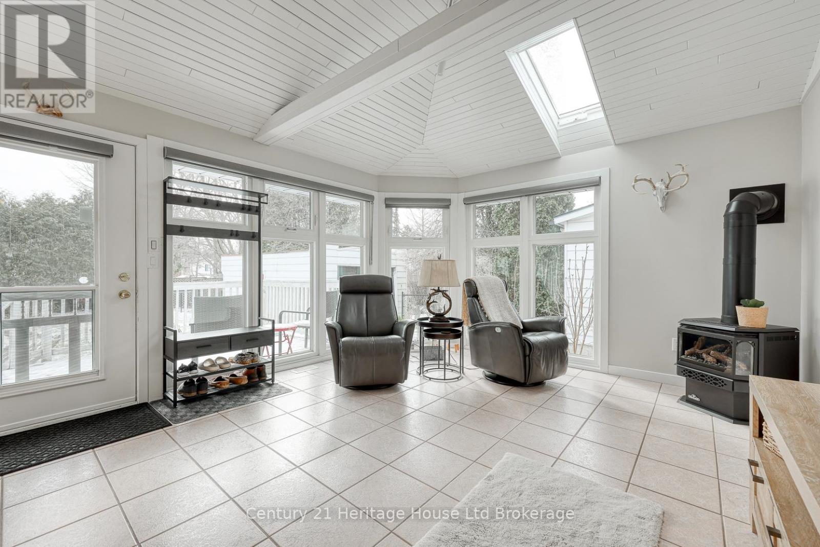 258 Graham Street, Woodstock (Woodstock - North), Ontario  N4S 6K7 - Photo 9 - X12971098