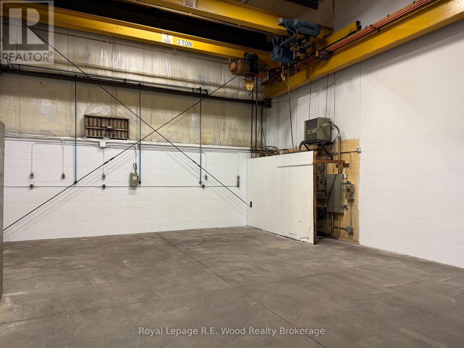 Unit E - 131 Townline Road, Tillsonburg, Ontario  N4G 2R9 - Photo 8 - X12972564