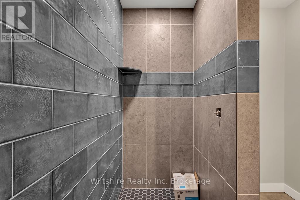 335 Talbot Street, Norfolk (Courtland), Ontario  N0J 1E0 - Photo 23 - X12973002