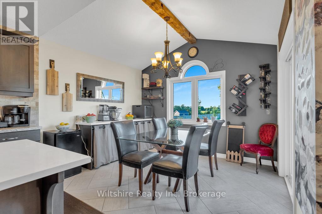 335 Talbot Street, Norfolk (Courtland), Ontario  N0J 1E0 - Photo 7 - X12973002