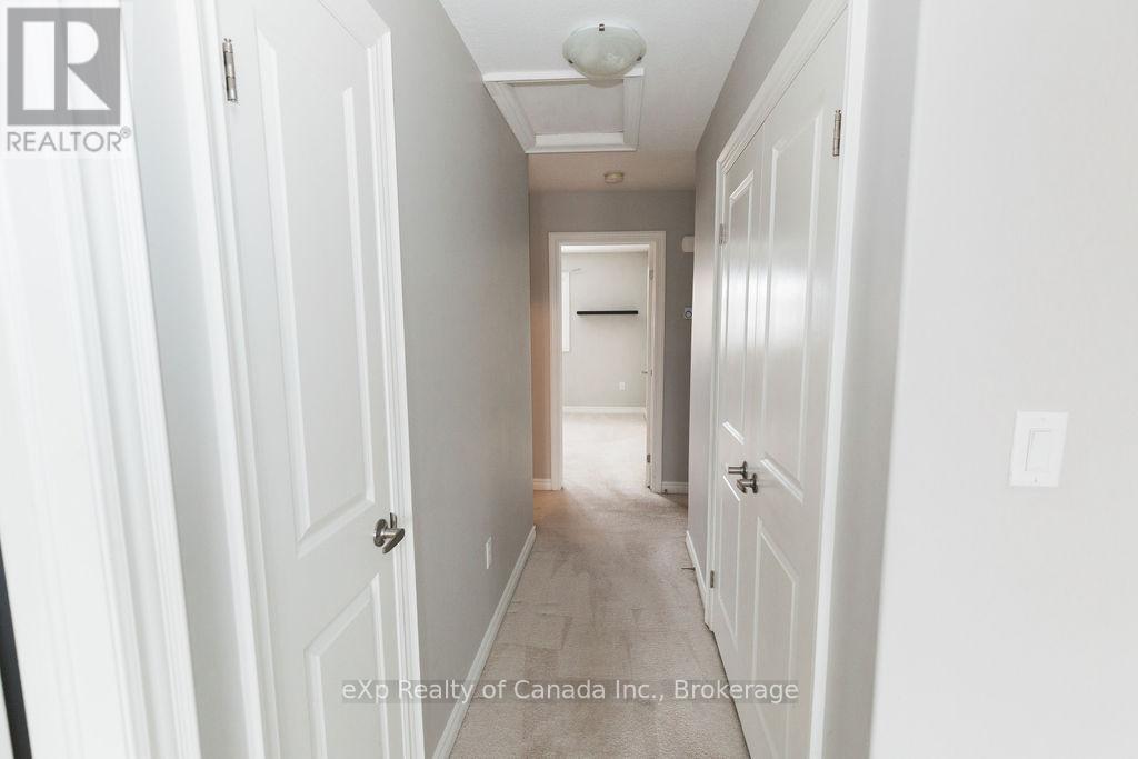 72 - 3320 Meadowgate Boulevard, London South (South U), Ontario  N6M 0A7 - Photo 23 - X12977570