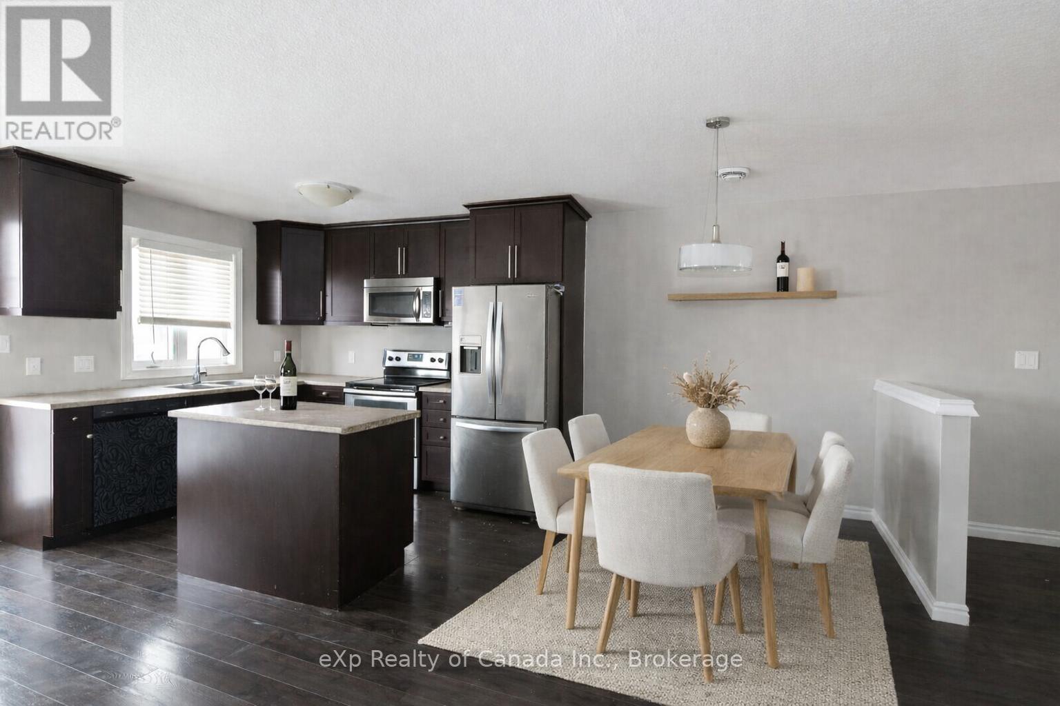 72 - 3320 Meadowgate Boulevard, London South (South U), Ontario  N6M 0A7 - Photo 4 - X12977570