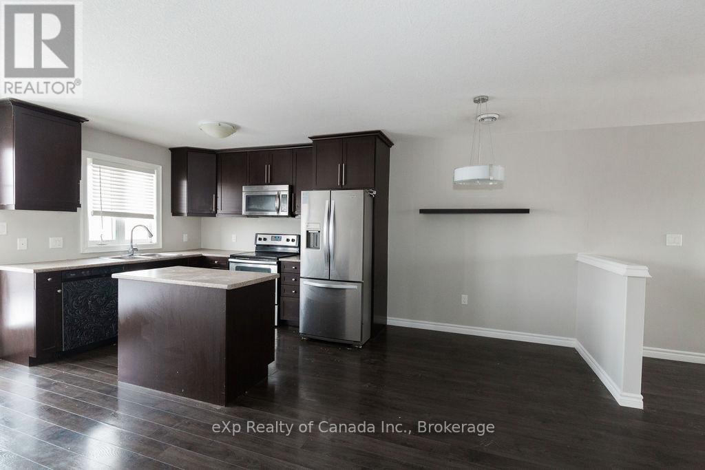 72 - 3320 Meadowgate Boulevard, London South (South U), Ontario  N6M 0A7 - Photo 5 - X12977570