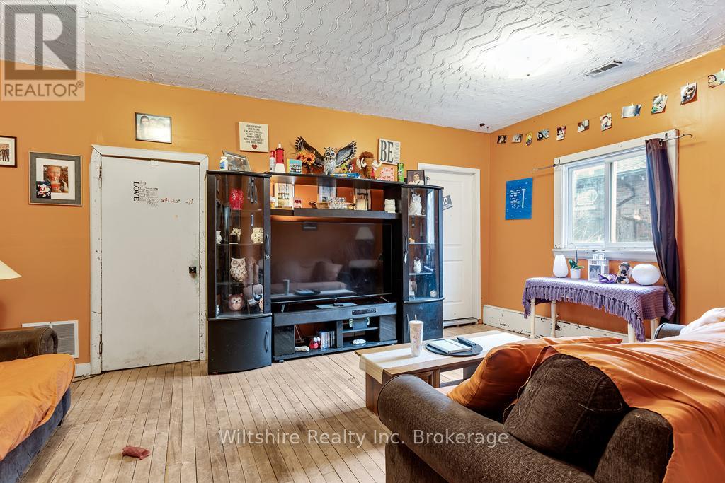 324 Broadway Street, Tillsonburg, Ontario  N4G 3S1 - Photo 16 - X12978652