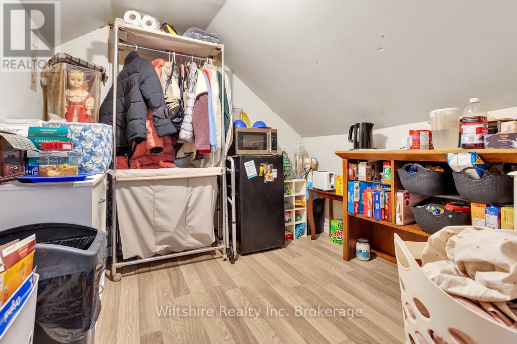 324 Broadway Street, Tillsonburg, Ontario  N4G 3S1 - Photo 7 - X12978652