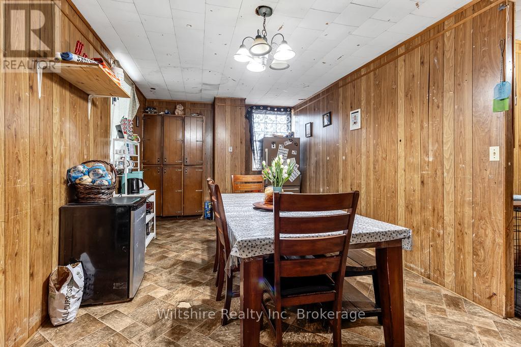 324 Broadway Street, Tillsonburg, Ontario  N4G 3S1 - Photo 9 - X12978652