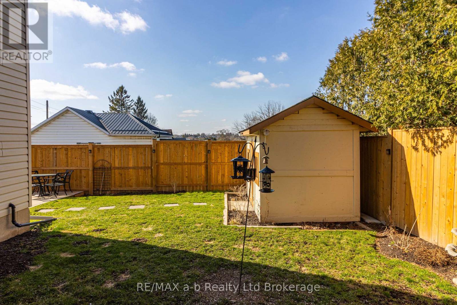 137 Whiting Street, Ingersoll (Ingersoll - South), Ontario  N5C 3B2 - Photo 20 - X12978936