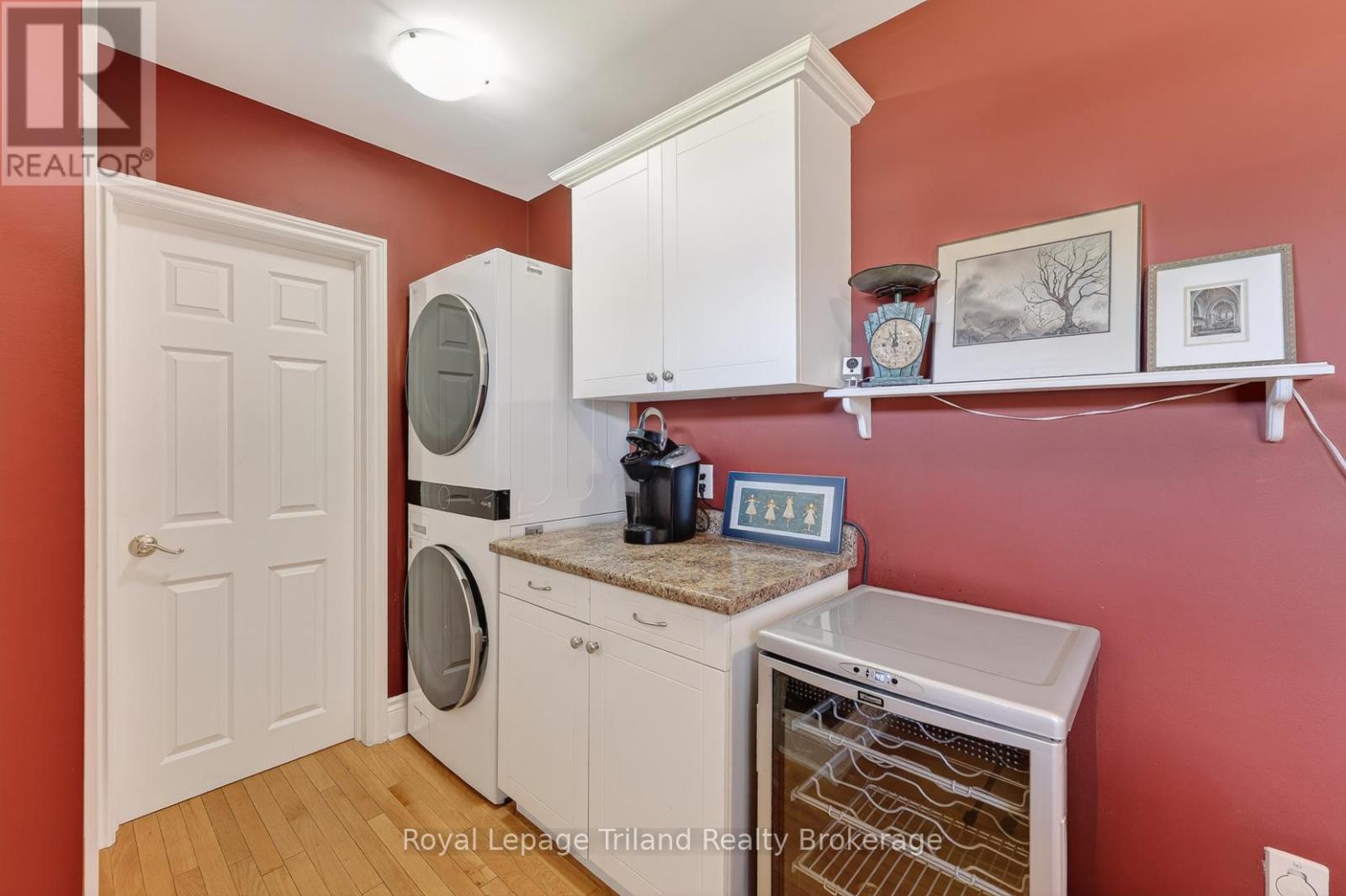 196 Washington Street, Zorra (Thamesford), Ontario  N0M 2M0 - Photo 18 - X12980088