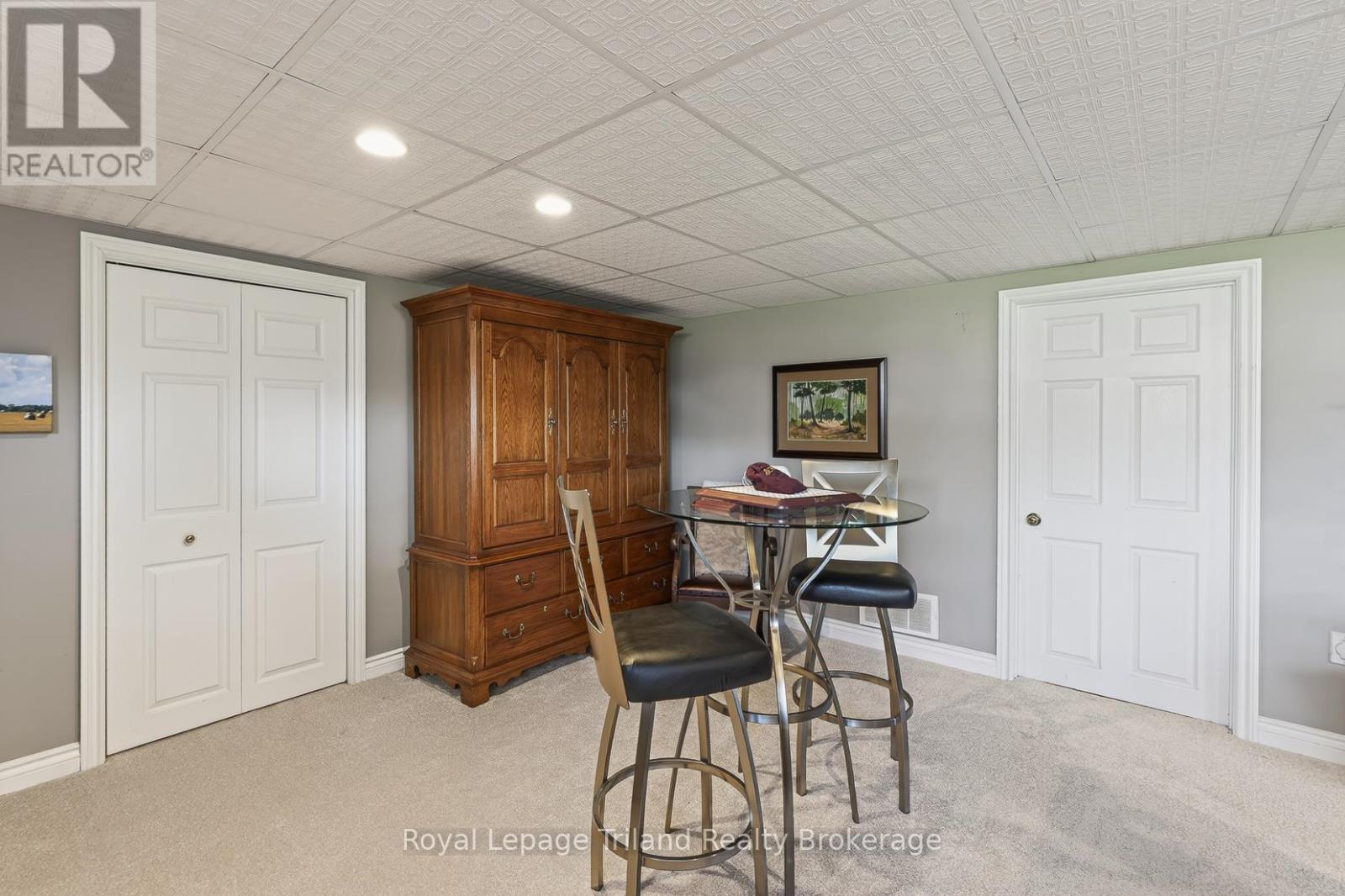 196 Washington Street, Zorra (Thamesford), Ontario  N0M 2M0 - Photo 26 - X12980088