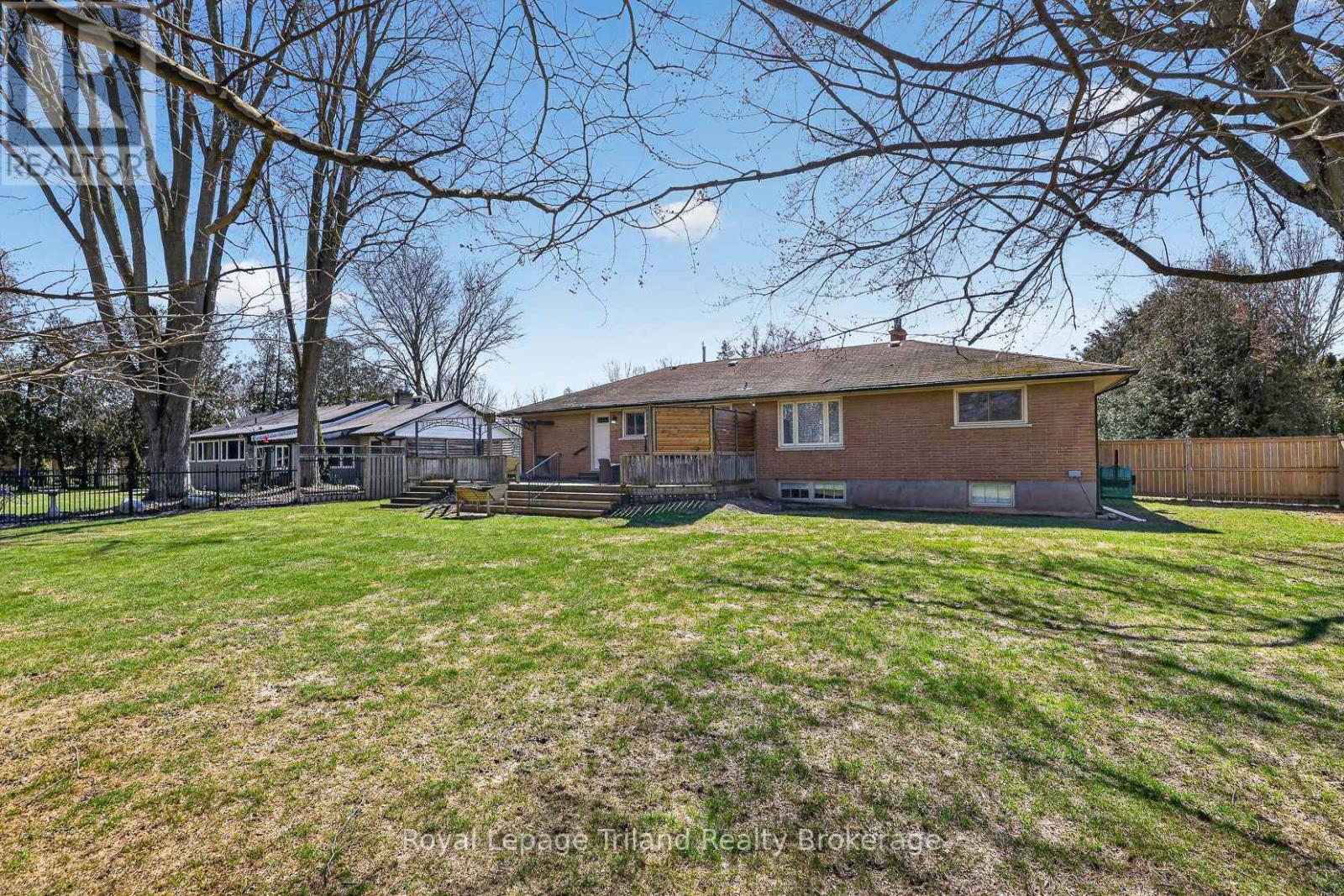 196 Washington Street, Zorra (Thamesford), Ontario  N0M 2M0 - Photo 30 - X12980088