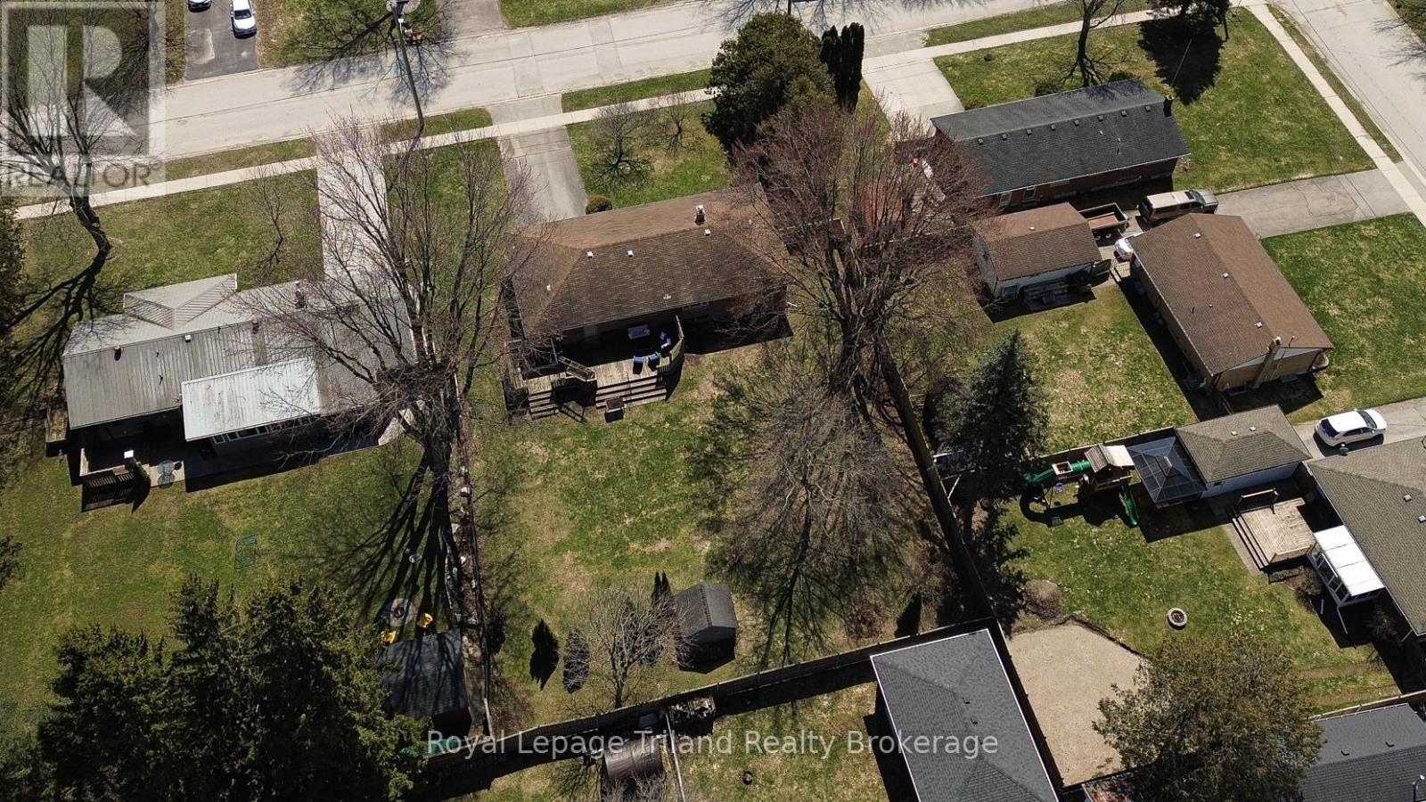 196 Washington Street, Zorra (Thamesford), Ontario  N0M 2M0 - Photo 36 - X12980088