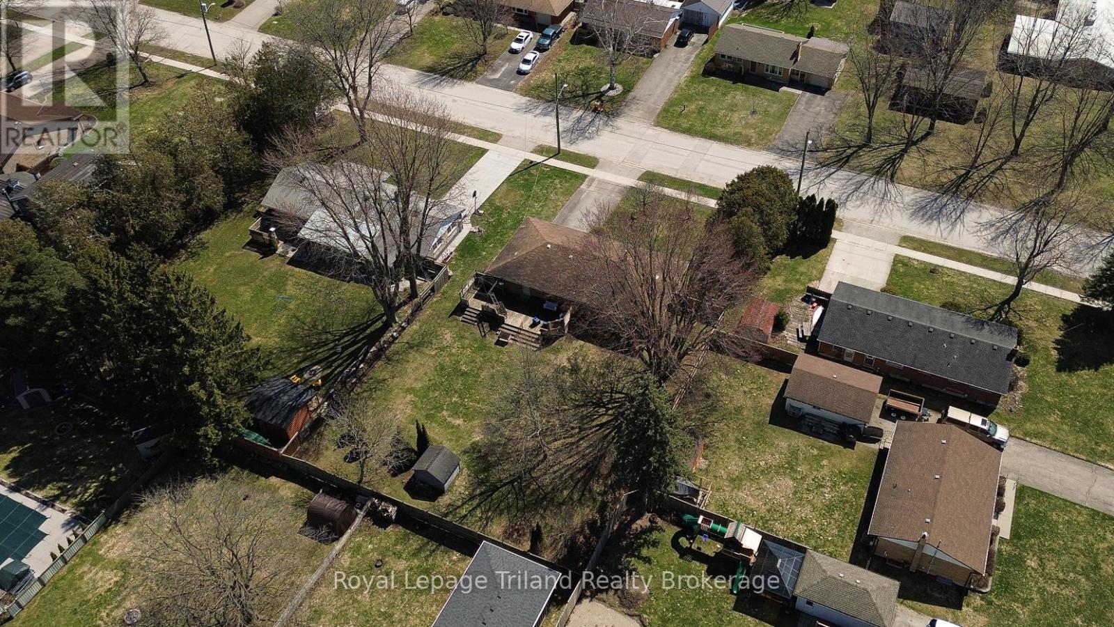 196 Washington Street, Zorra (Thamesford), Ontario  N0M 2M0 - Photo 37 - X12980088