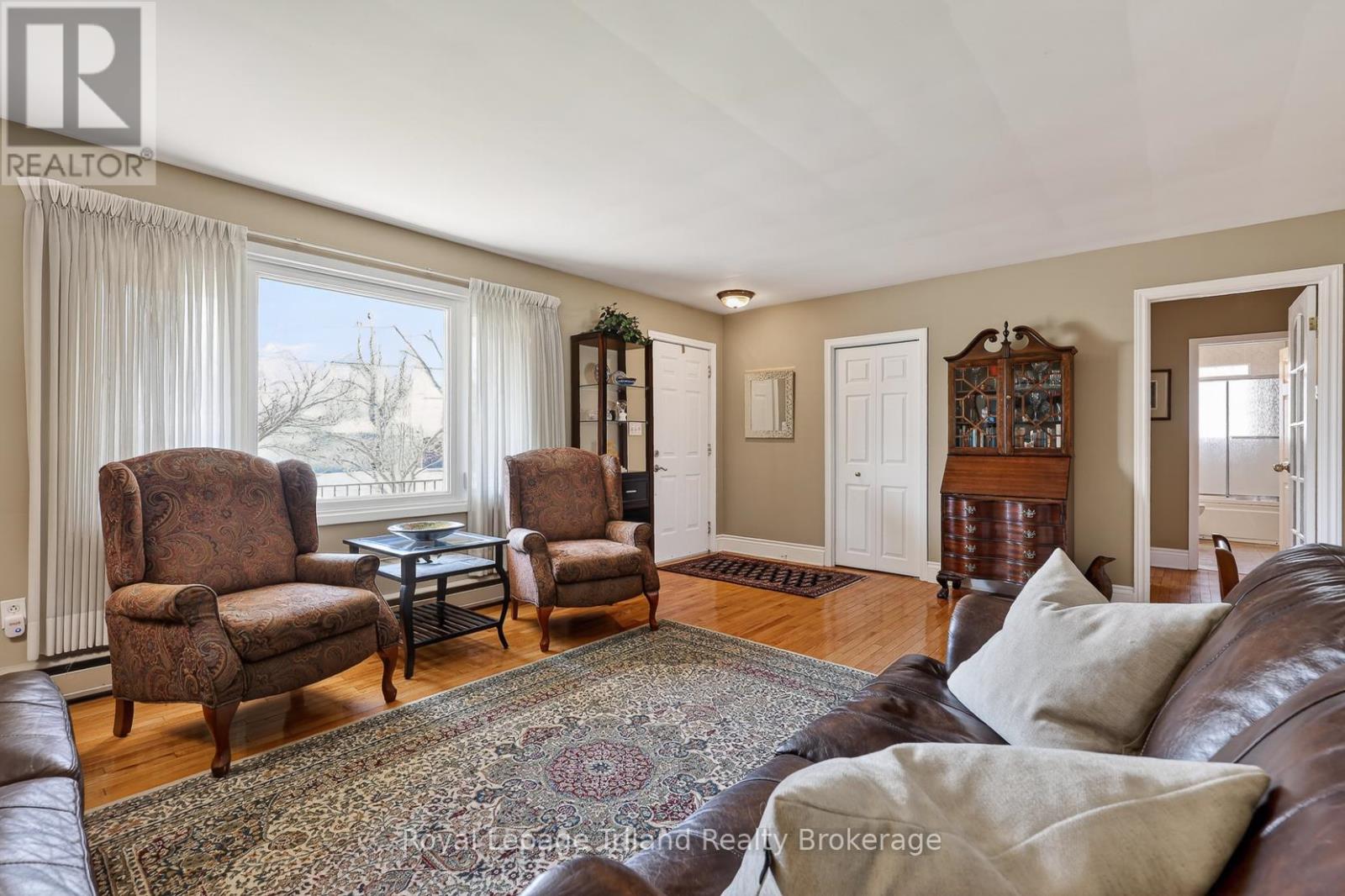 196 Washington Street, Zorra (Thamesford), Ontario  N0M 2M0 - Photo 7 - X12980088