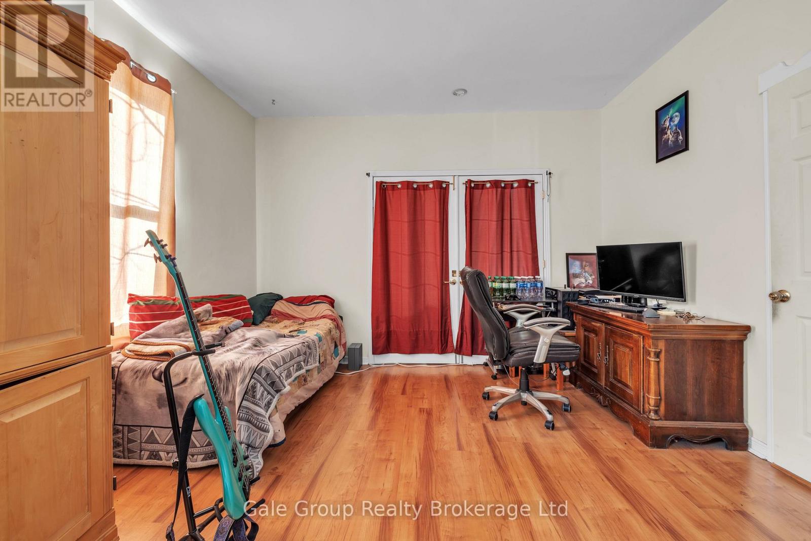 313 Simcoe Street, Woodstock (Woodstock - South), Ontario  N4S 1J2 - Photo 8 - X12981112