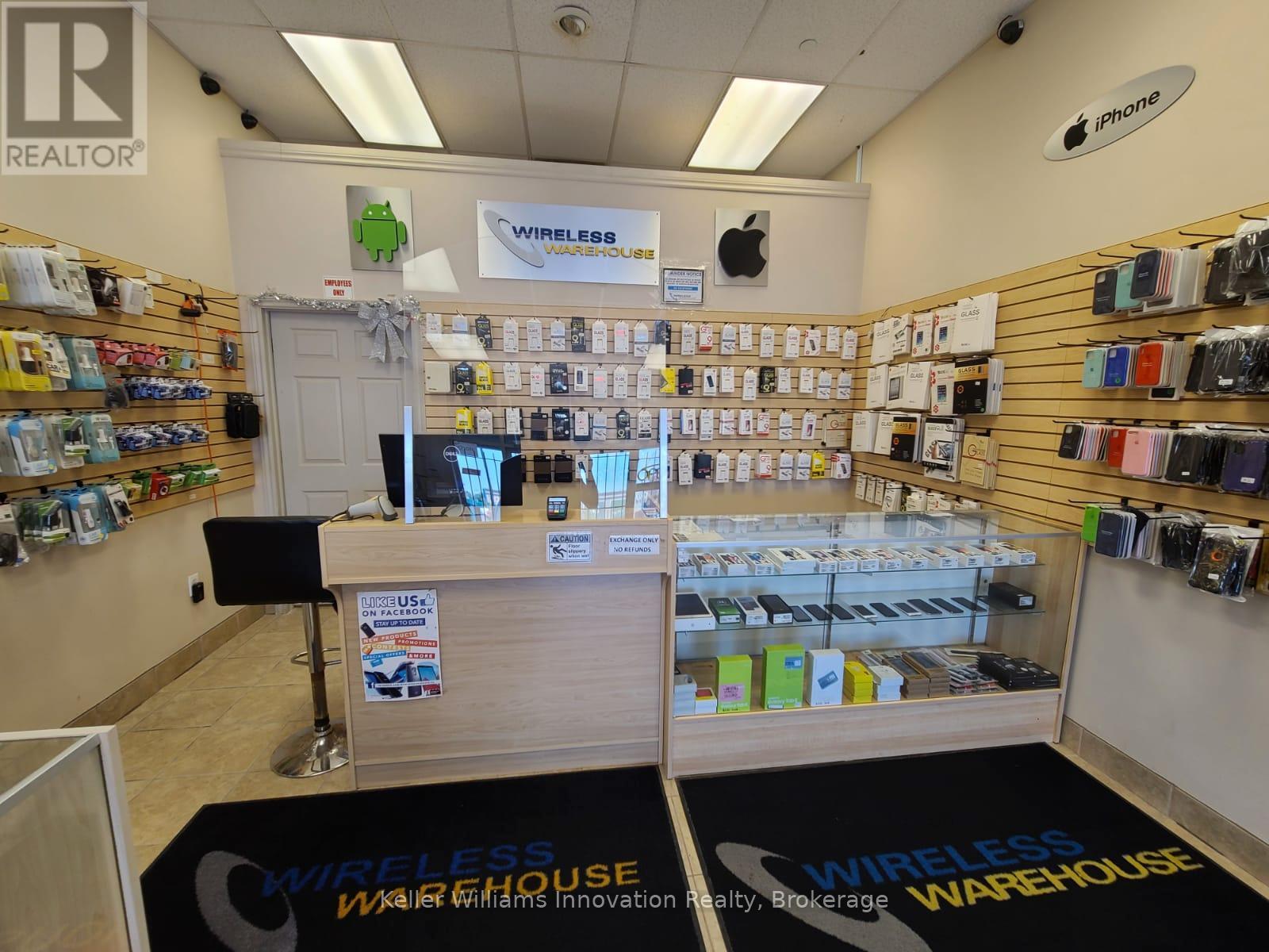 332 Clarke Road, London East (East A), Ontario  N5W 5G1 - Photo 5 - X12981150