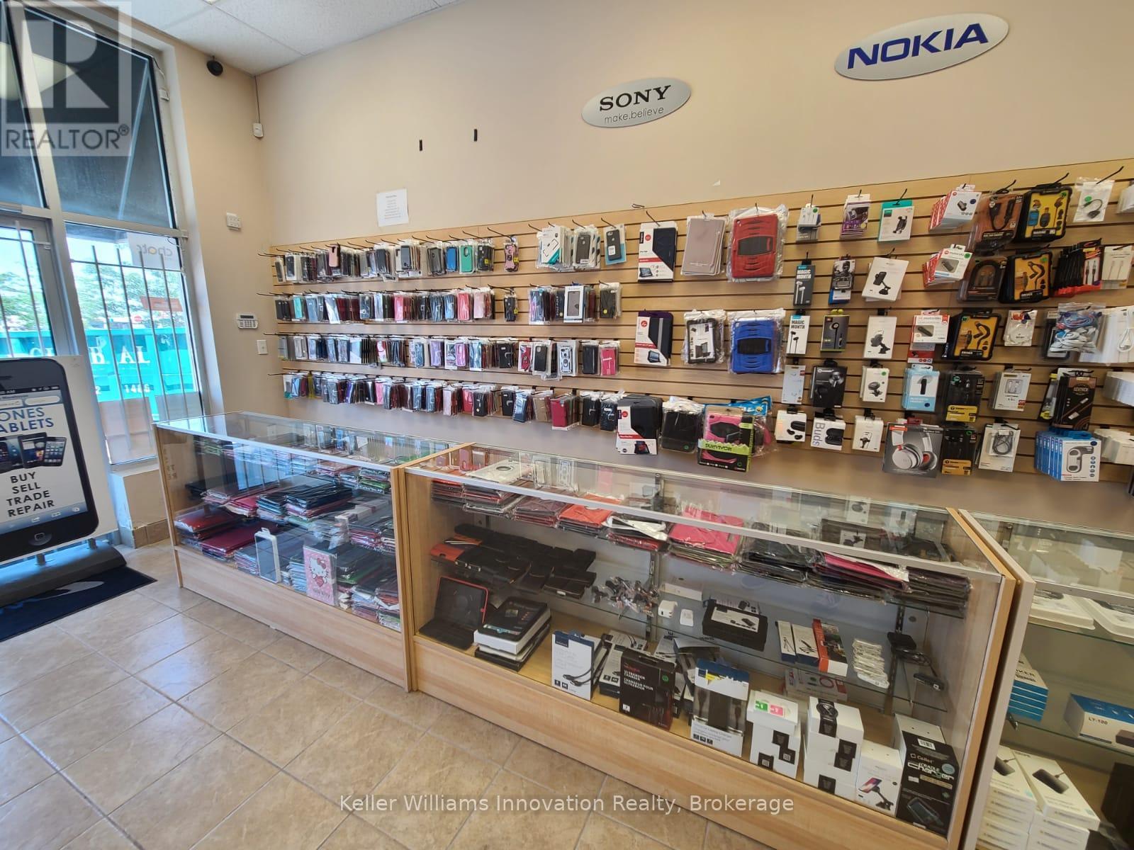 332 Clarke Road, London East (East A), Ontario  N5W 5G1 - Photo 9 - X12981150