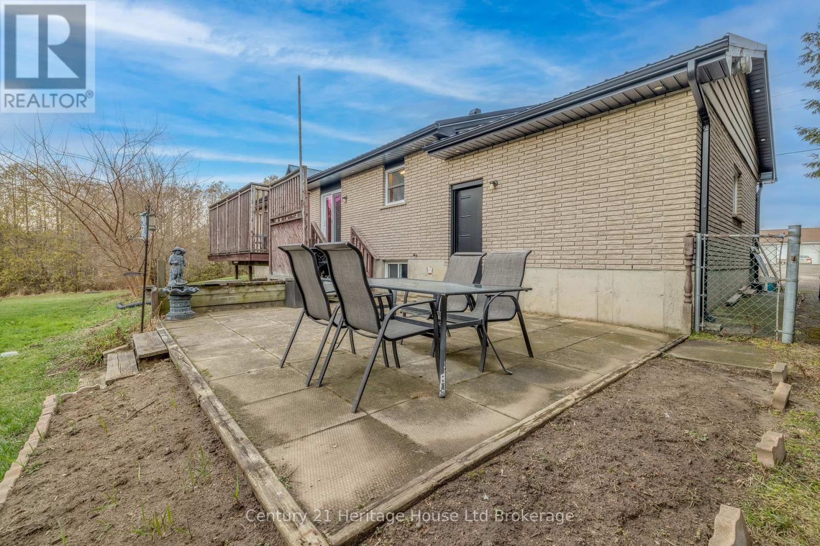 49395 Nova Scotia Line N, Malahide (Copenhagen), Ontario  N5H 2R2 - Photo 30 - X12981192