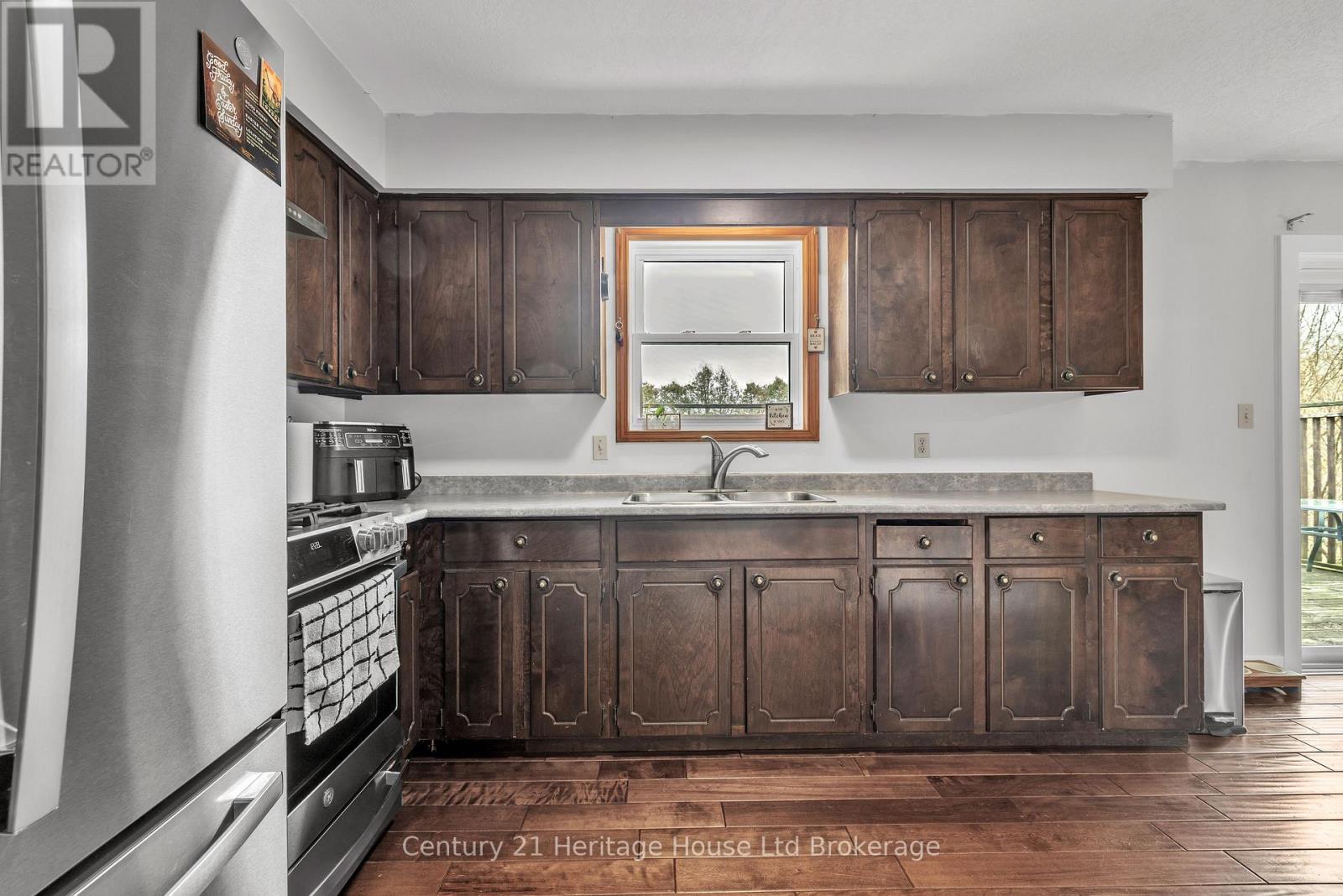 49395 Nova Scotia Line N, Malahide (Copenhagen), Ontario  N5H 2R2 - Photo 4 - X12981192