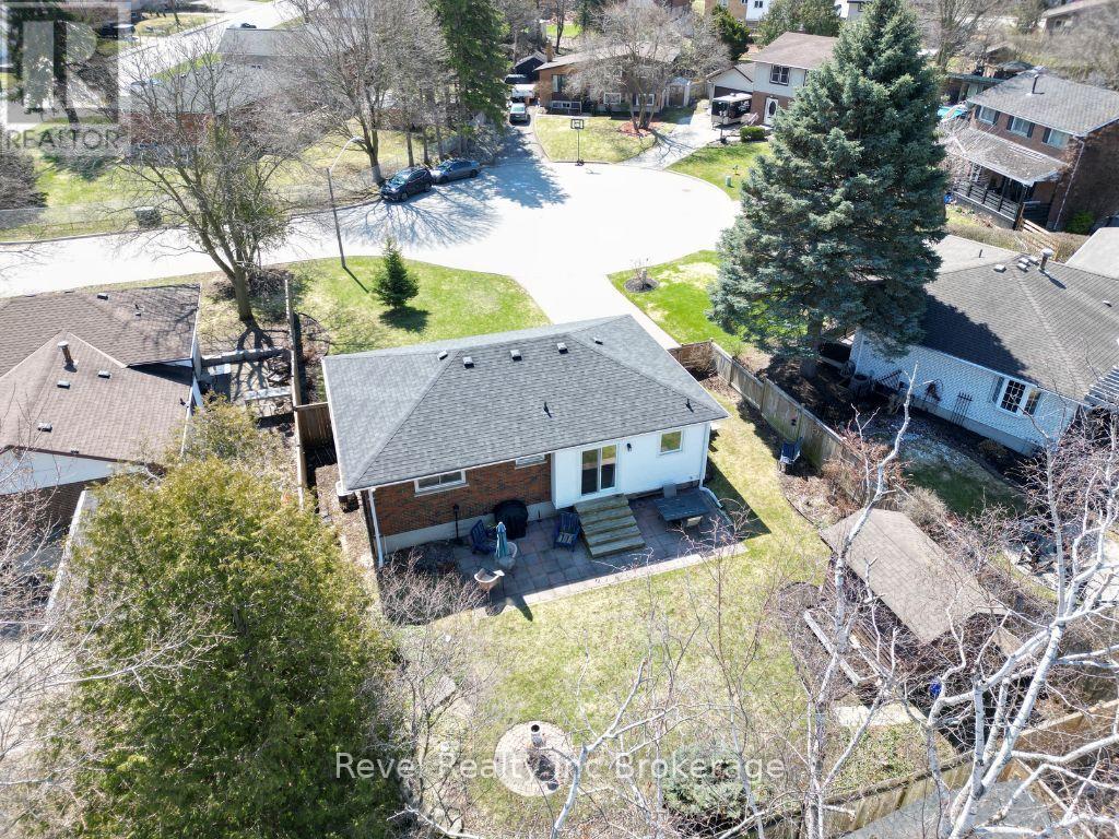 8 Elmwood Place, Woodstock (Woodstock - South), Ontario  N4S 2K6 - Photo 28 - X12981572