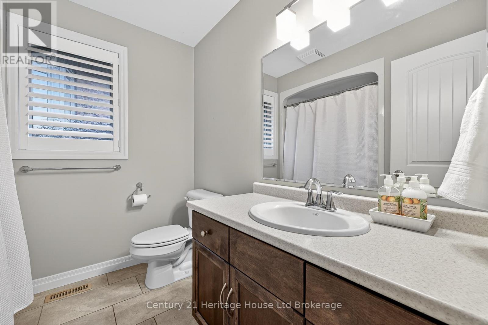 54 Westview Court, Woodstock (Woodstock - North), Ontario  N4T 0B8 - Photo 24 - X12983418