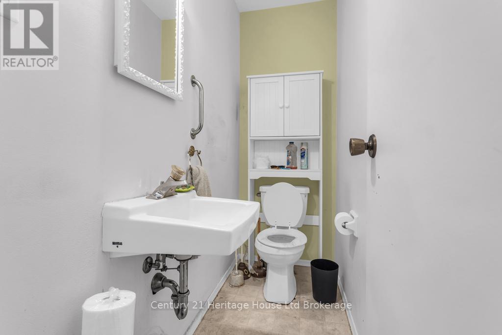 18 - 1 Lamers Court, Tillsonburg, Ontario  N4G 4T6 - Photo 12 - X12984028