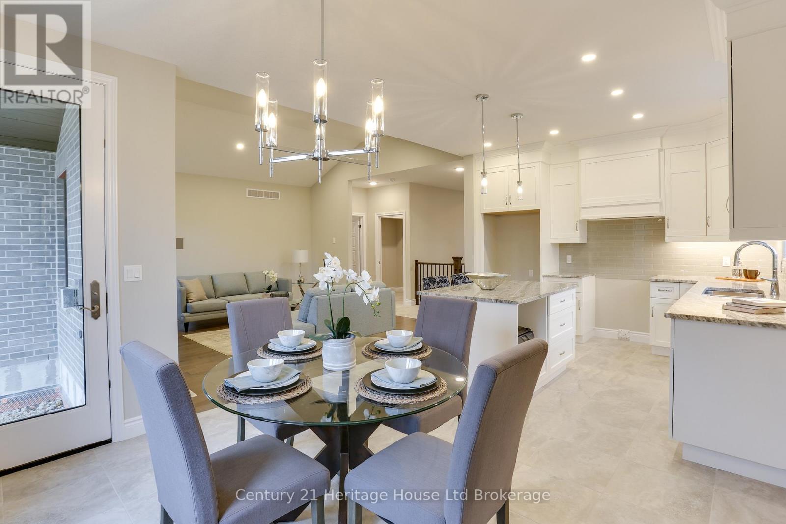 114 Beech Boulevard, Tillsonburg, Ontario  N4G 5S1 - Photo 9 - X12986076