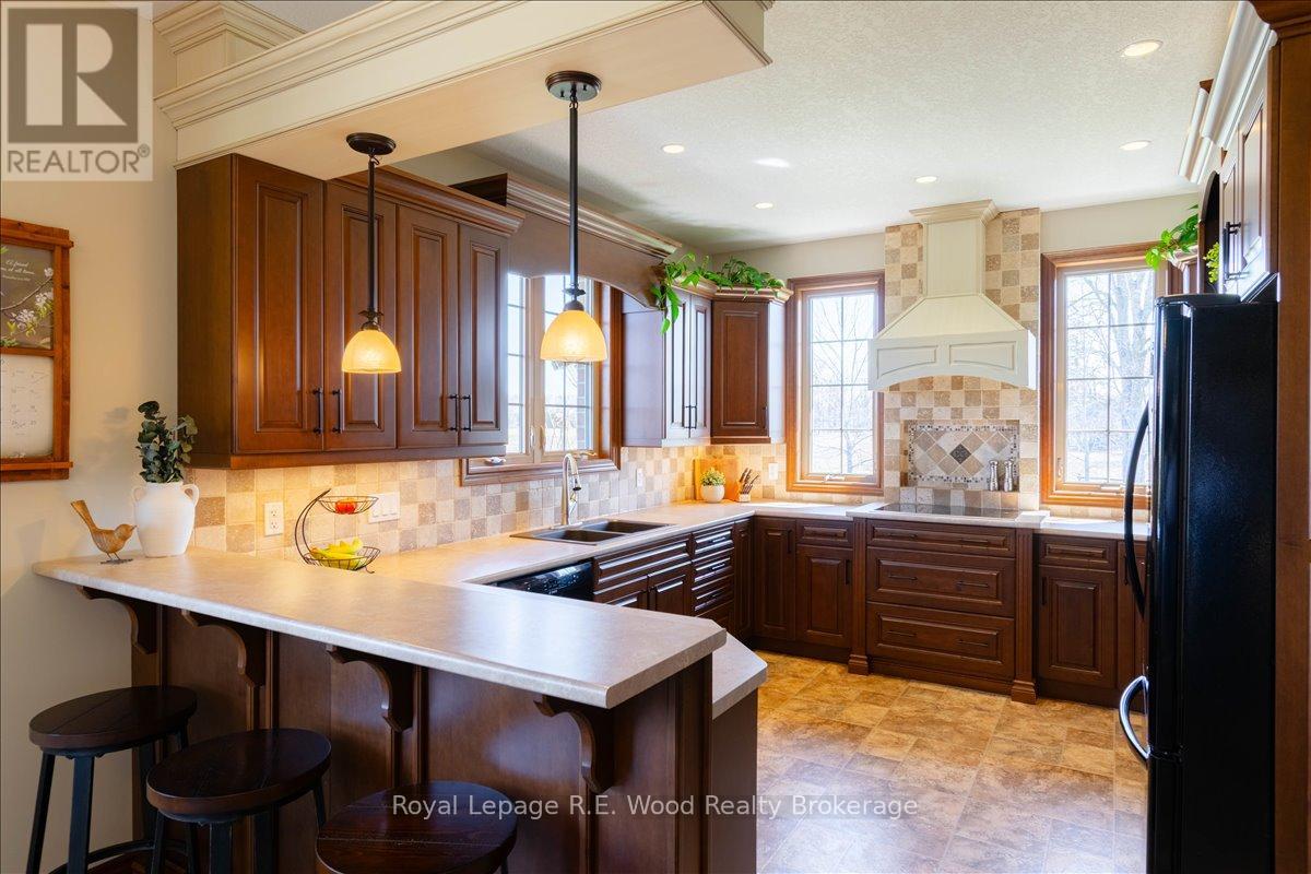 134 Norwich Road, Brant (Burford), Ontario  N0J 1P0 - Photo 10 - X12986546