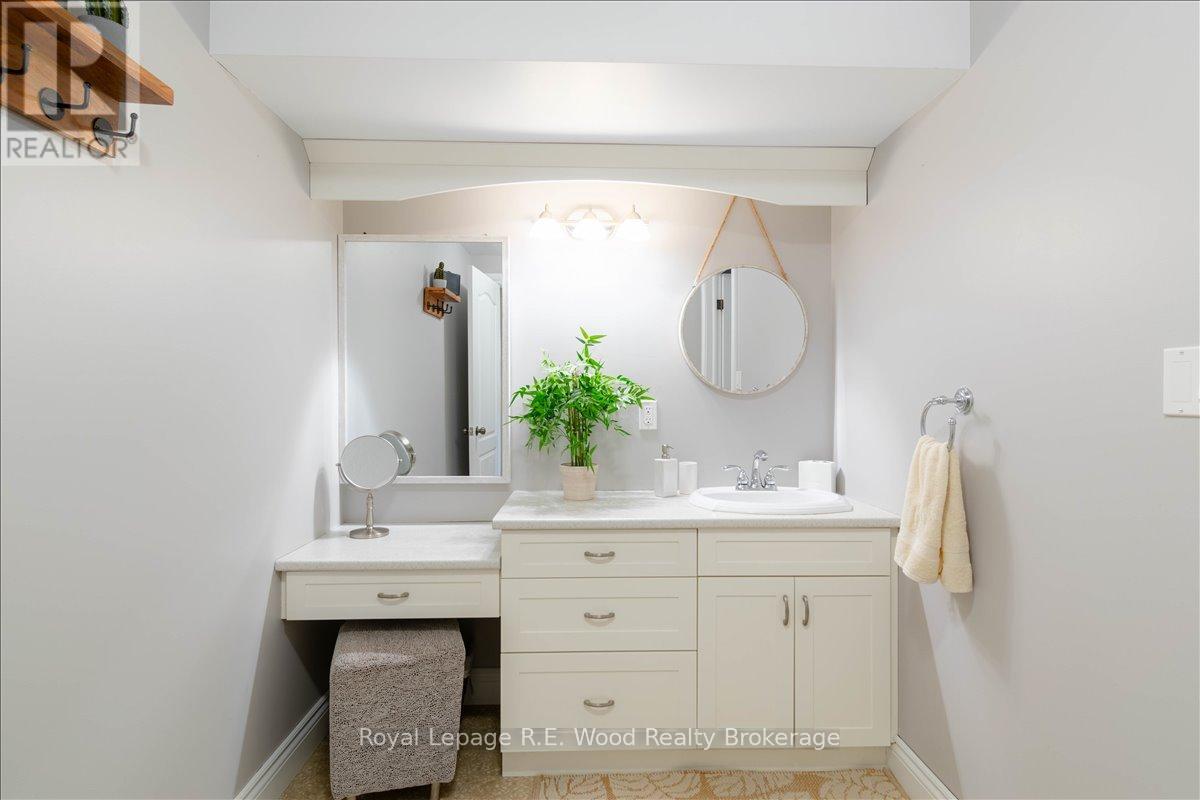 134 Norwich Road, Brant (Burford), Ontario  N0J 1P0 - Photo 28 - X12986546