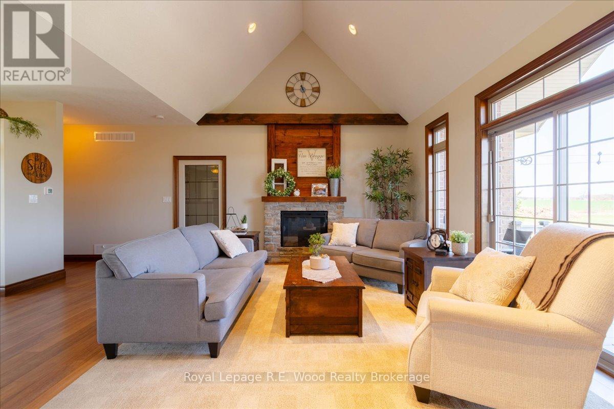 134 Norwich Road, Brant (Burford), Ontario  N0J 1P0 - Photo 7 - X12986546