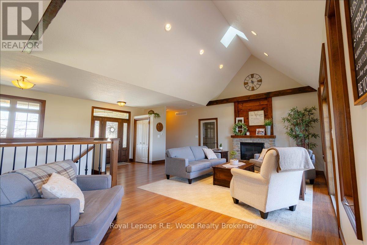 134 Norwich Road, Brant (Burford), Ontario  N0J 1P0 - Photo 8 - X12986546