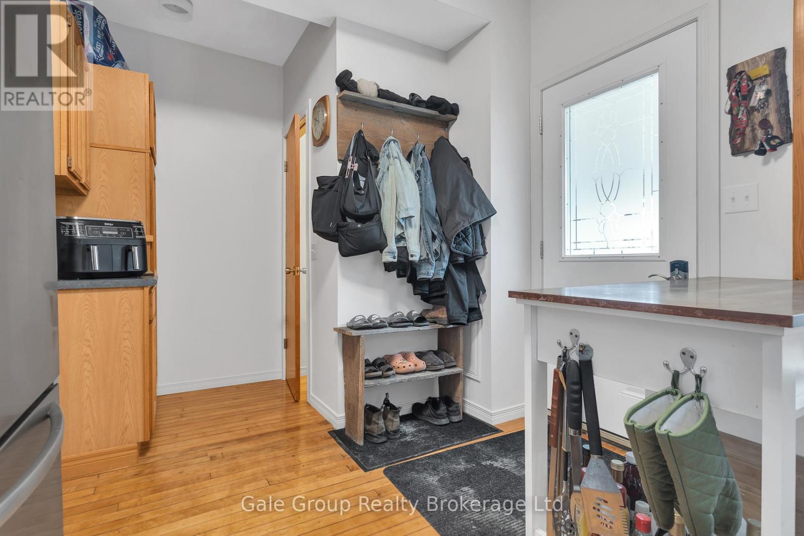 12 Oxford Street E, Blandford-Blenheim (Drumbo), Ontario  N0J 1G0 - Photo 14 - X12992226