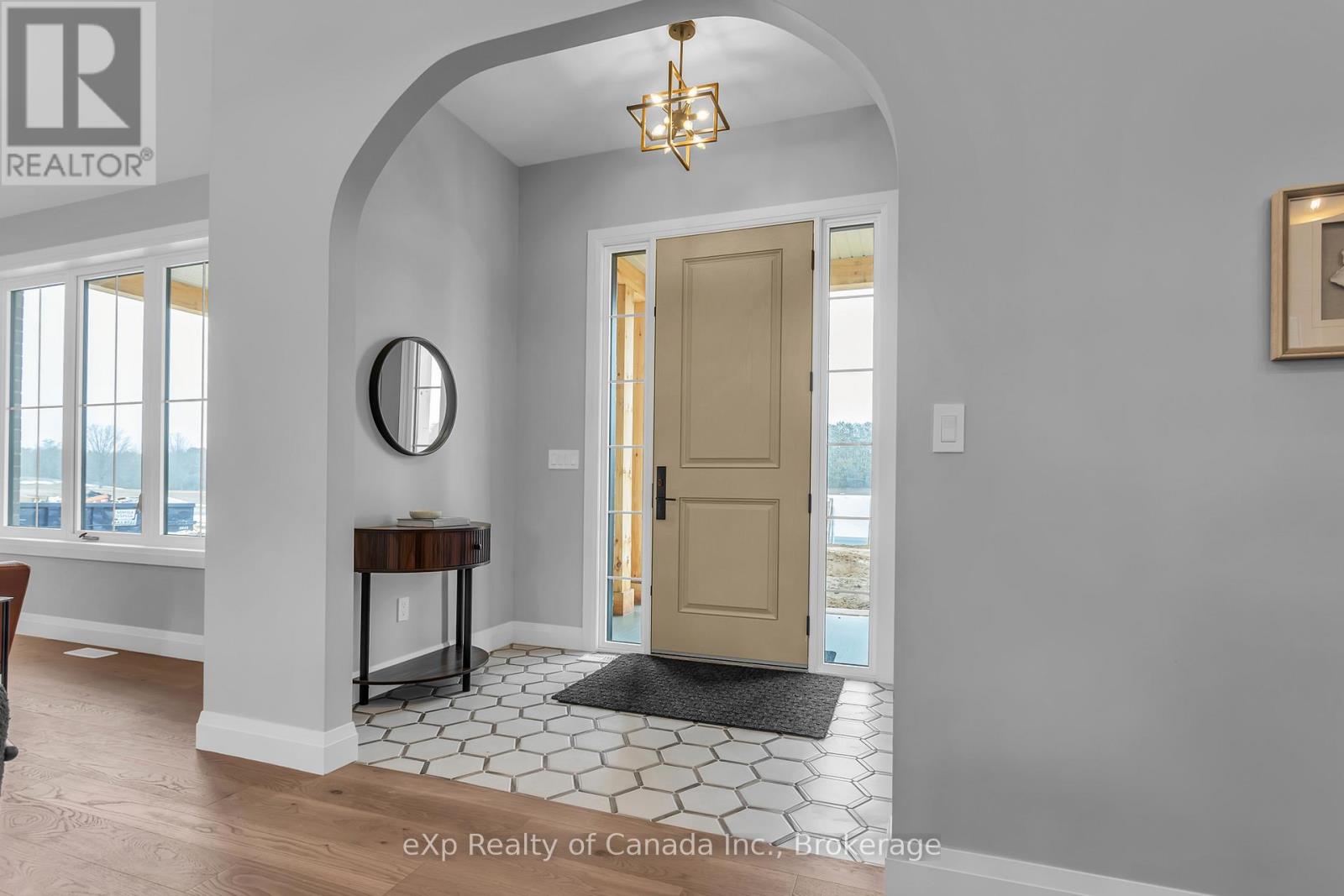 65 Meadowlands Drive, Norwich (Otterville), Ontario  N0J 1R0 - Photo 11 - X12992330