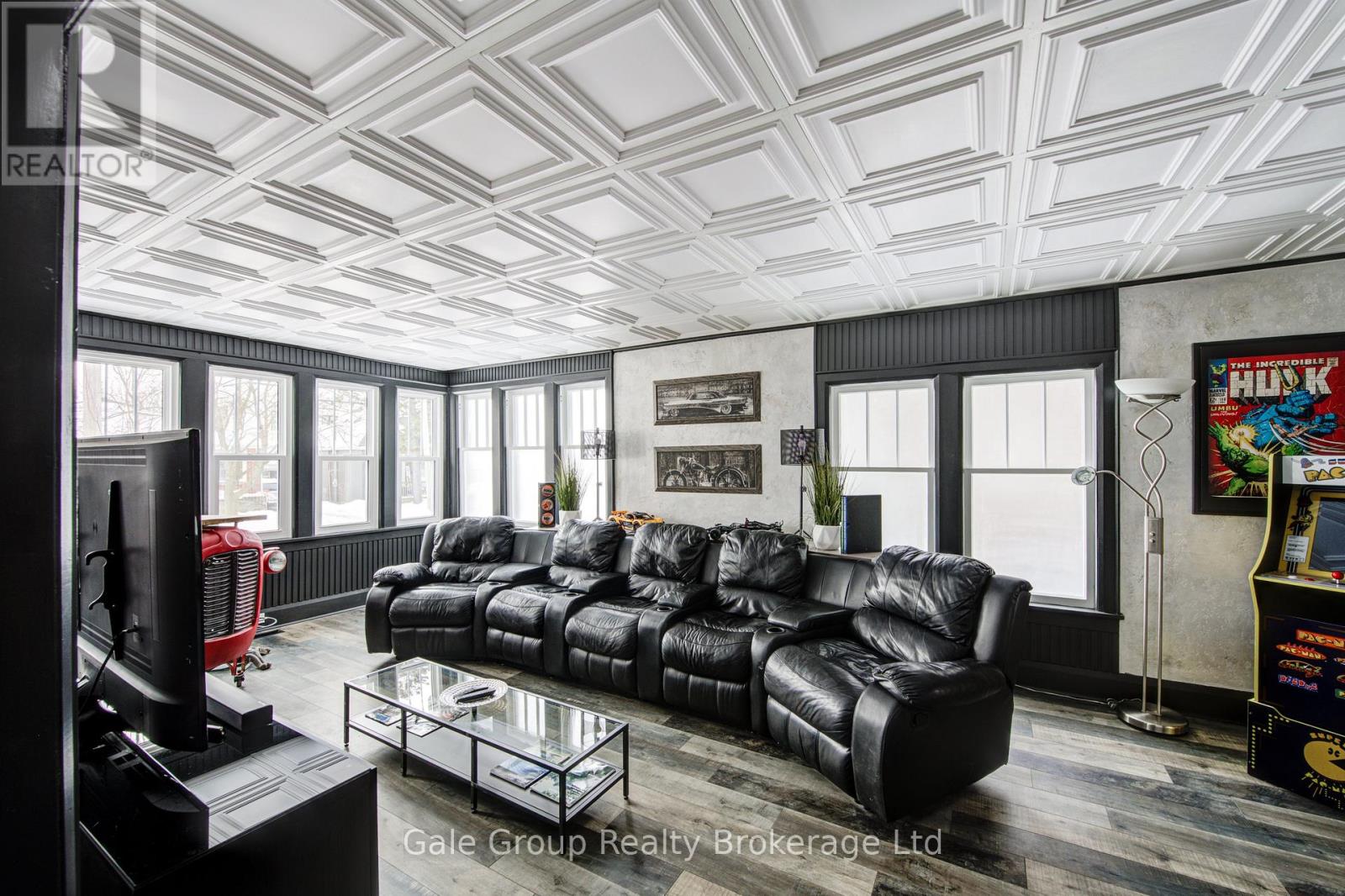 513 King Street, Woodstock (Woodstock - South), Ontario  N4S 1M7 - Photo 12 - X12992752