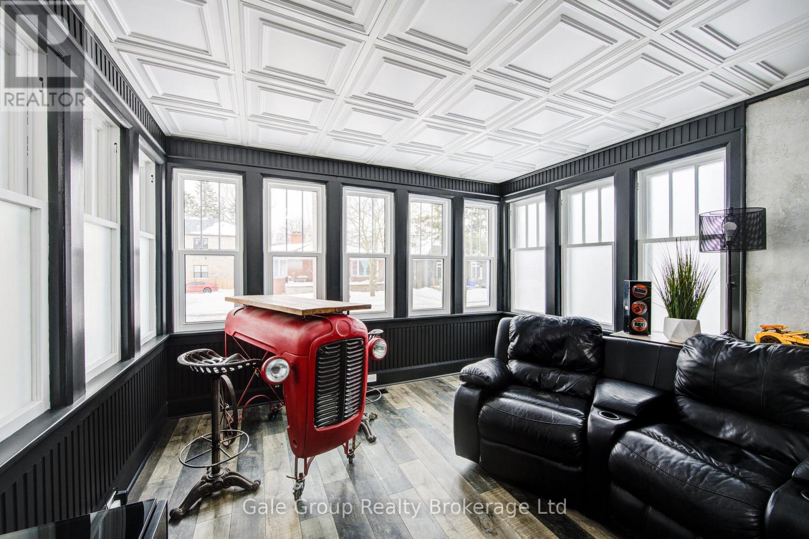 513 King Street, Woodstock (Woodstock - South), Ontario  N4S 1M7 - Photo 15 - X12992752