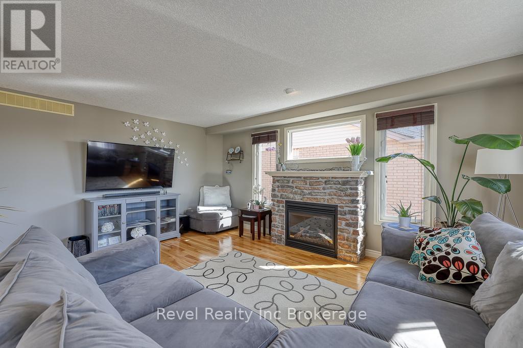 7 Woodhatch Crescent, Ingersoll (Ingersoll - North), Ontario  N5C 0A2 - Photo 14 - X12993182