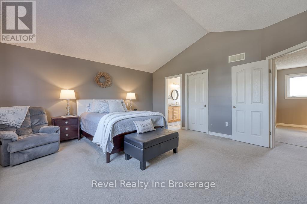 7 Woodhatch Crescent, Ingersoll (Ingersoll - North), Ontario  N5C 0A2 - Photo 21 - X12993182