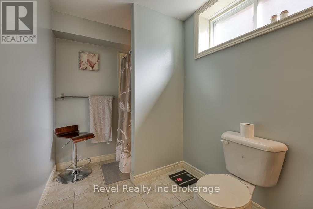 7 Woodhatch Crescent, Ingersoll (Ingersoll - North), Ontario  N5C 0A2 - Photo 29 - X12993182