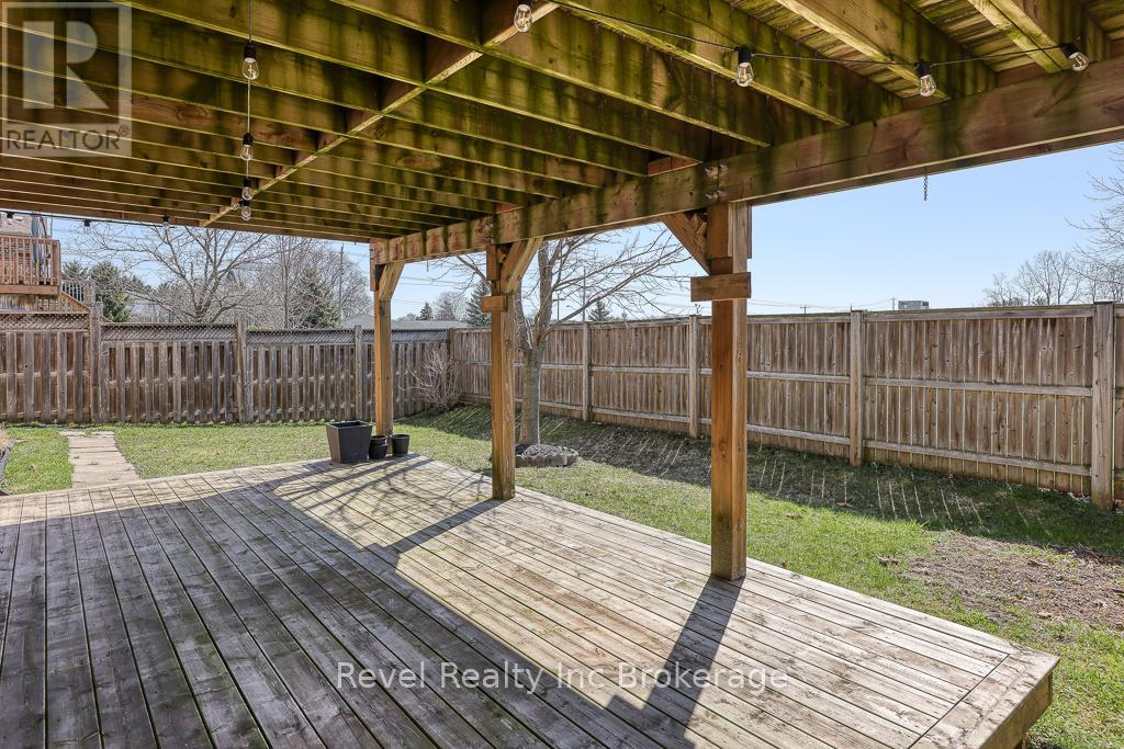 7 Woodhatch Crescent, Ingersoll (Ingersoll - North), Ontario  N5C 0A2 - Photo 35 - X12993182