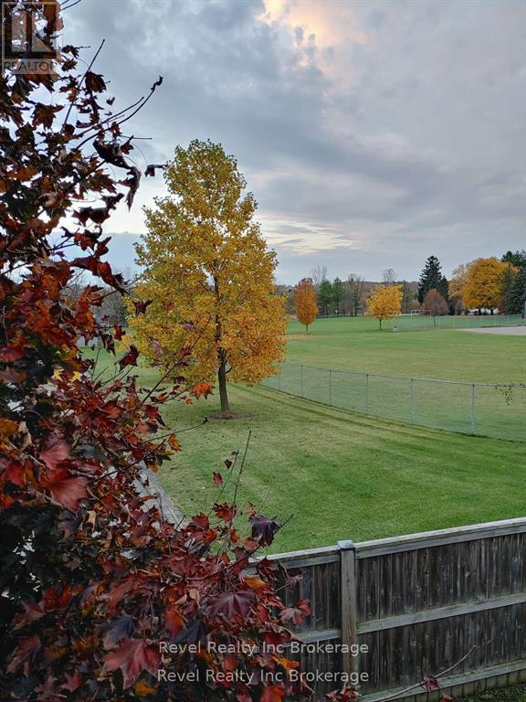 7 Woodhatch Crescent, Ingersoll (Ingersoll - North), Ontario  N5C 0A2 - Photo 39 - X12993182