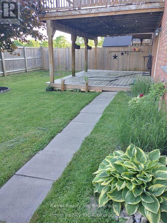 7 Woodhatch Crescent, Ingersoll (Ingersoll - North), Ontario  N5C 0A2 - Photo 40 - X12993182