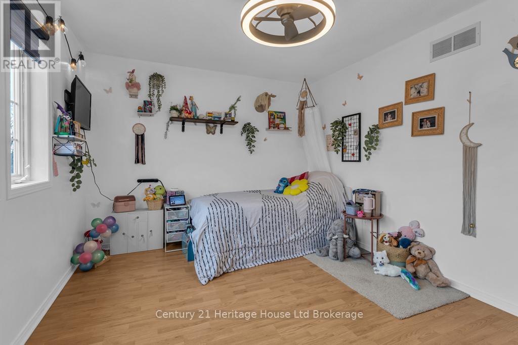 23 Tulip Drive, Tillsonburg, Ontario  N4G 5S5 - Photo 12 - X12994576