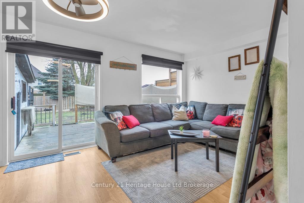 23 Tulip Drive, Tillsonburg, Ontario  N4G 5S5 - Photo 5 - X12994576