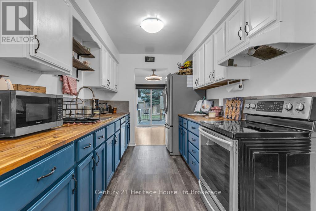 23 Tulip Drive, Tillsonburg, Ontario  N4G 5S5 - Photo 6 - X12994576