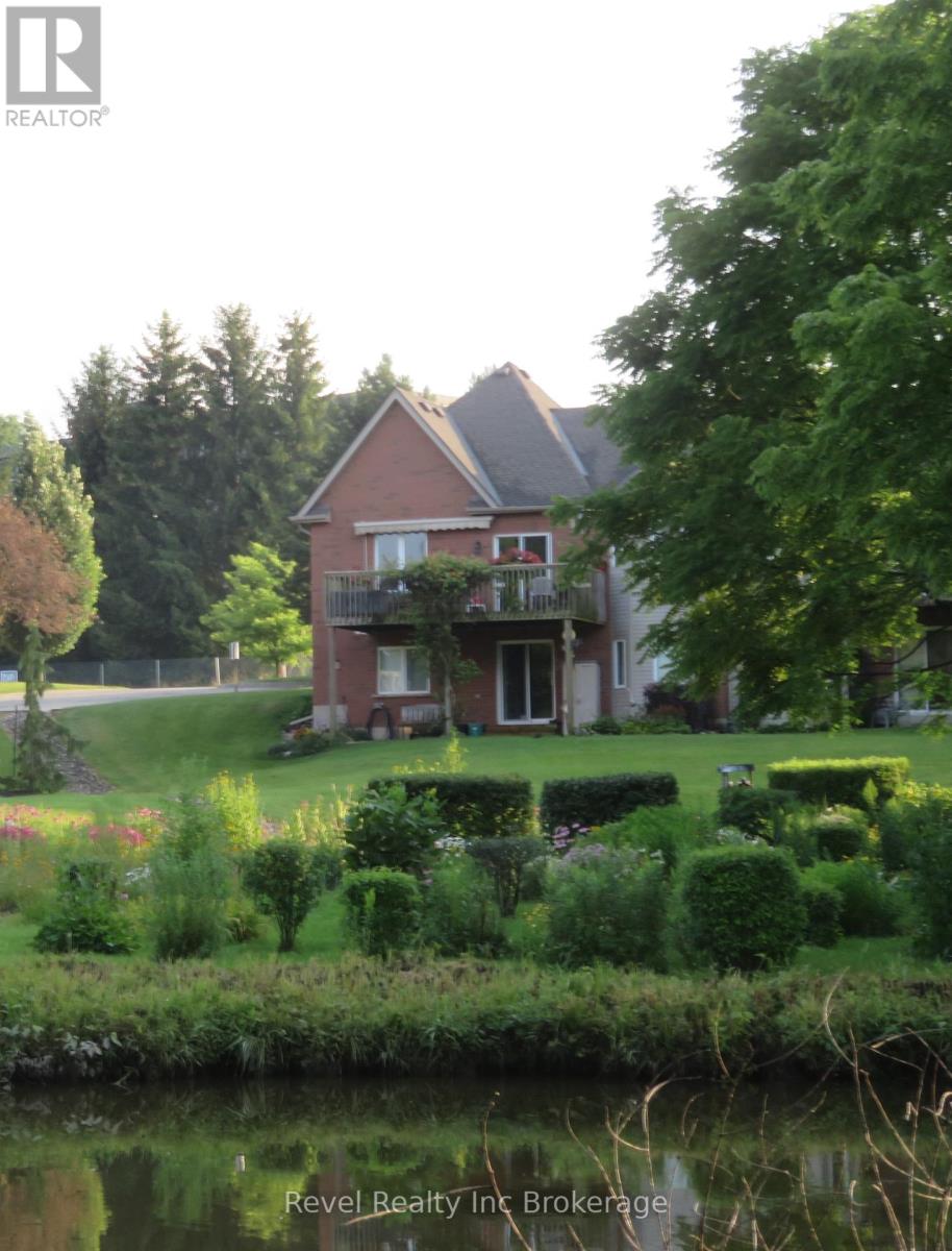 127 Ferguson Drive, Woodstock (Woodstock - South), Ontario  N4V 1H4 - Photo 25 - X12996202